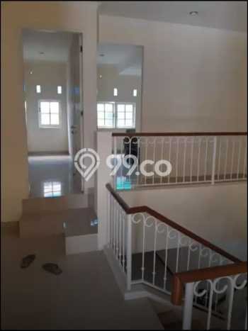 Rumah Modern 6 Kamar LT 180m2 di Legenda Wisata Rumah Modern 6 Kamar LT 180m2 di Legenda Wisata