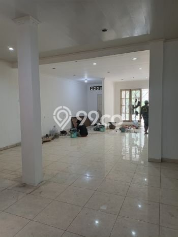 Rumah Modern 4 Kamar LT 165m2 di Kota Wisata Rumah Modern 4 Kamar LT 165m2 di Kota Wisata