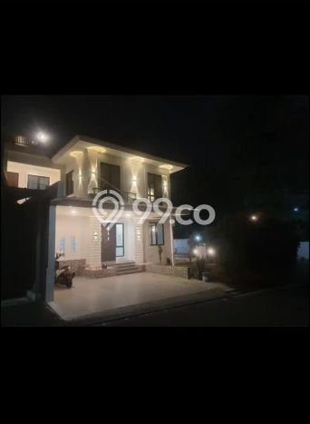 For Sale! Luxury House LT 215m2 Desain Modern di Kota Wisata For Sale! Luxury House LT 215m2 Desain Modern di Kota Wisata