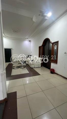 Kost Dijual di Kemanggisan dengan 1 KT dan Luas 326m2 Kost Dijual di Kemanggisan dengan 1 KT dan Luas 326m2