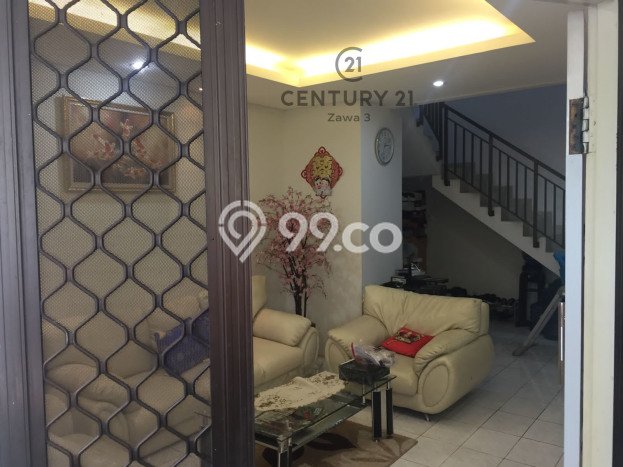 Jual Rumah Luas Megah Dengan View Cantik di Tanjung Duren, Jakarta Barat Jual Rumah Luas Megah Dengan View Cantik di Tanjung Duren, Jakarta Barat