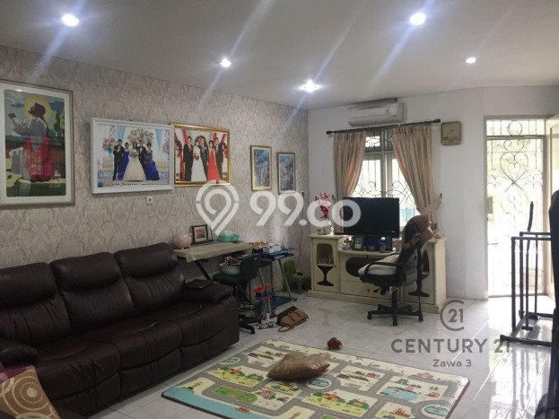 Jual Rumah Luas Megah Dengan View Cantik di Tanjung Duren, Jakarta Barat Jual Rumah Luas Megah Dengan View Cantik di Tanjung Duren, Jakarta Barat
