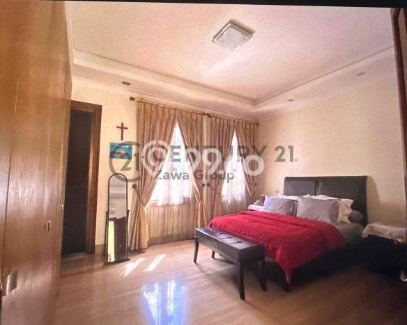 Siap Huni Rumah Mewah 4 Kamar di Menteng Dekat ke Mana Saja Siap Huni Rumah Mewah 4 Kamar di Menteng Dekat ke Mana Saja