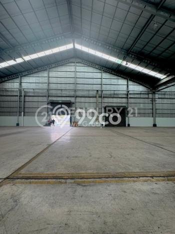 Gudang Dijual di Bekasi LT 7559m2 & LB 4267m2 Lokasi Terbaik! Gudang Dijual di Bekasi LT 7559m2 & LB 4267m2 Lokasi Terbaik!
