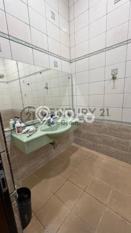 Kost Dijual di Kemanggisan dengan 1 KT dan Luas 326m2 Kost Dijual di Kemanggisan dengan 1 KT dan Luas 326m2