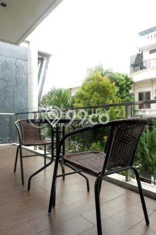 Jual Rumah Mewah Elegan Dengan View Cantik di Tomang, Jakarta Barat Jual Rumah Mewah Elegan Dengan View Cantik di Tomang, Jakarta Barat