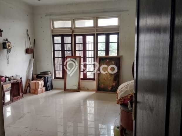 For Sale! Luxury House LT 856m2 Desain Elegan di Kemang For Sale! Luxury House LT 856m2 Desain Elegan di Kemang