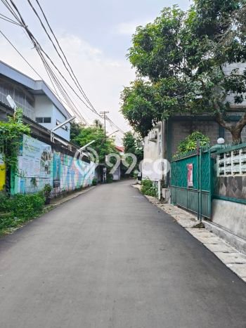 AREA PROSPEKTIF! Tanah Kawasan Ciputat, Luas 1300m2m², Dekat Fasilitas Umum, Kawasan Berkembang AREA PROSPEKTIF! Tanah Kawasan Ciputat, Luas 1300m2m², Dekat Fasilitas Umum, Kawasan Berkembang