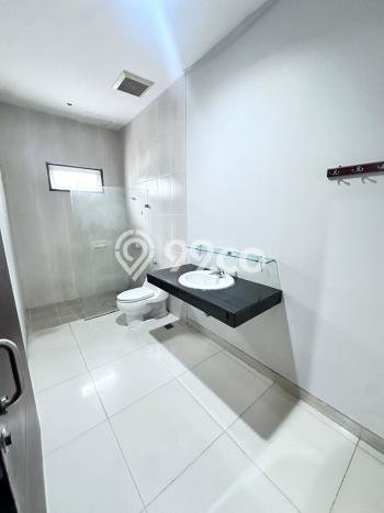 Rumah area Kelapa Gading, 3 KM, Akses Rumah Sakit, LT 90m2m² LB 200m2m² Rumah area Kelapa Gading, 3 KM, Akses Rumah Sakit, LT 90m2m² LB 200m2m²