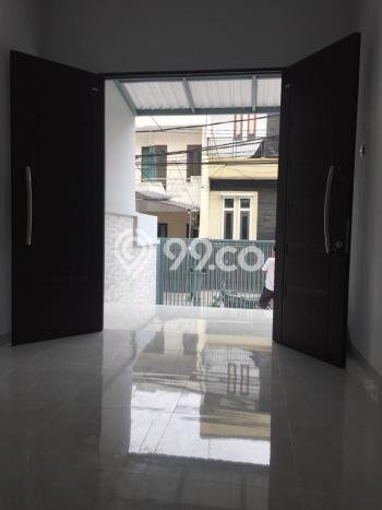Disewakan Cepat Rumah Kondisi Baik di Area Kelapa Gading, Jakarta Utara Disewakan Cepat Rumah Kondisi Baik di Area Kelapa Gading, Jakarta Utara