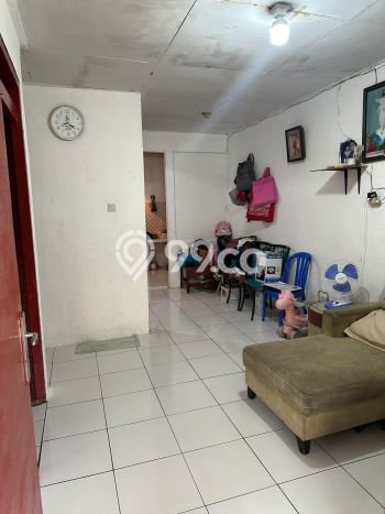 For Sale Rumah 3 Kamar Lokasi Strategis Nyaman dan Strategis di Cipondoh For Sale Rumah 3 Kamar Lokasi Strategis Nyaman dan Strategis di Cipondoh