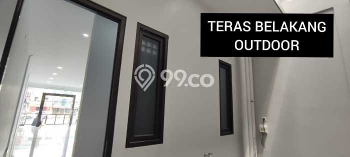 Ruko Komersial Dijual di Tebet Jakarta Selatan LT 101m2 & LB 64m2 Ruko Komersial Dijual di Tebet Jakarta Selatan LT 101m2 & LB 64m2