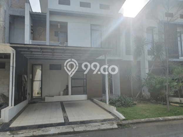Lokasi terbaik! Rumah siap pakai disewakan di Cakung LB 121m2 Lokasi terbaik! Rumah siap pakai disewakan di Cakung LB 121m2