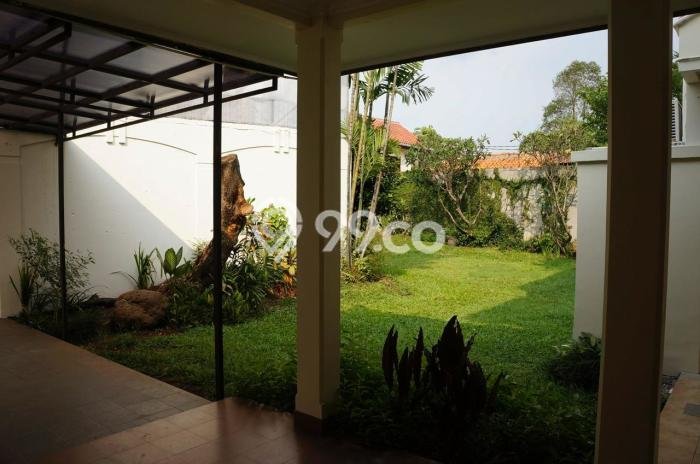 Rumah Sewa Jakarta Selatan LT 977m2 LB 977m2 Kawasan Ampera Rumah Sewa Jakarta Selatan LT 977m2 LB 977m2 Kawasan Ampera