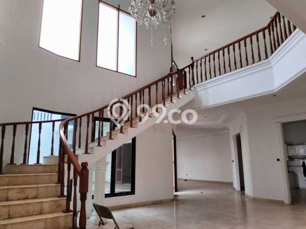 Sewa Rumah Strategis di Ampera LT 1000m2 / LB 1200m2 Kondisi Bagus Sewa Rumah Strategis di Ampera LT 1000m2 / LB 1200m2 Kondisi Bagus