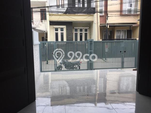 Disewakan Cepat Rumah Kondisi Baik di Area Kelapa Gading, Jakarta Utara Disewakan Cepat Rumah Kondisi Baik di Area Kelapa Gading, Jakarta Utara