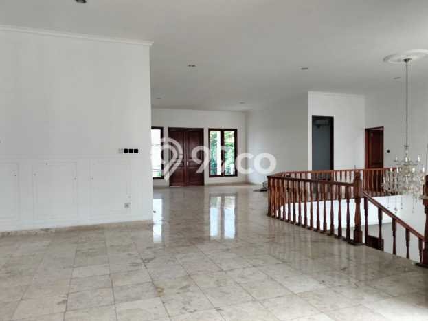 Sewa Rumah Strategis di Ampera LT 1000m2 / LB 1200m2 Kondisi Bagus Sewa Rumah Strategis di Ampera LT 1000m2 / LB 1200m2 Kondisi Bagus