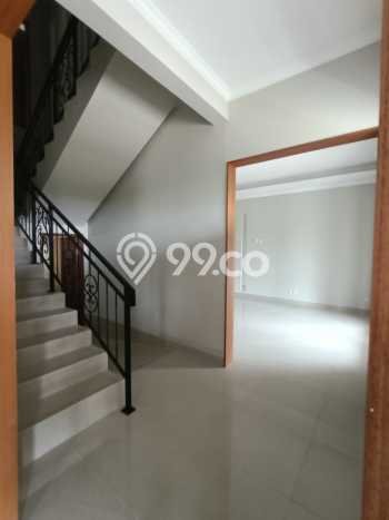 Siap Huni Hunian Elit 4 Kamar di Cipayung Dekat ke Mana Saja Siap Huni Hunian Elit 4 Kamar di Cipayung Dekat ke Mana Saja