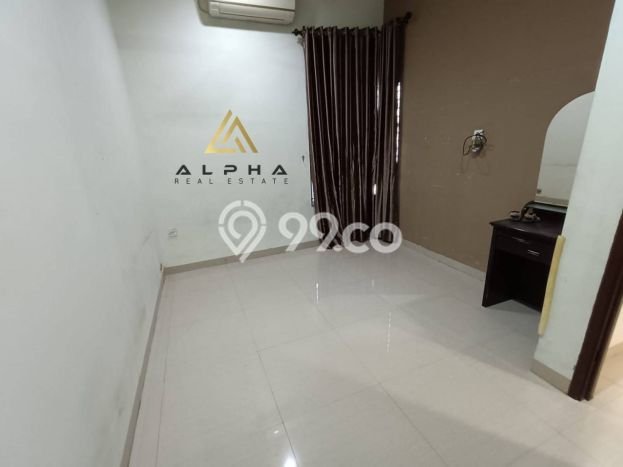 For Sale Hunian Rumah Terawat 5 Kamar di Nagoya, Batam For Sale Hunian Rumah Terawat 5 Kamar di Nagoya, Batam