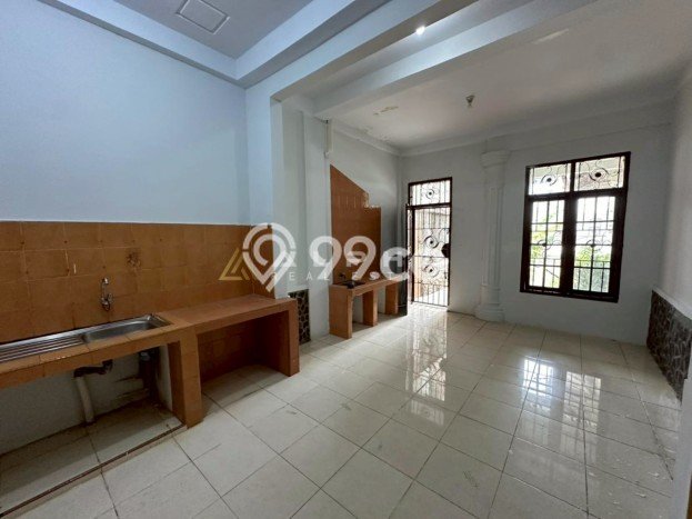 For Sale Hunian Rumah Nyaman 6 Kamar di Batam Centre, Batam For Sale Hunian Rumah Nyaman 6 Kamar di Batam Centre, Batam