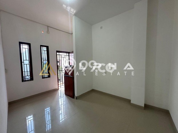 Dijual Rumah Strategis Bagus Punya 4 KT di Lubuk Baja Batam SHM Dijual Rumah Strategis Bagus Punya 4 KT di Lubuk Baja Batam SHM