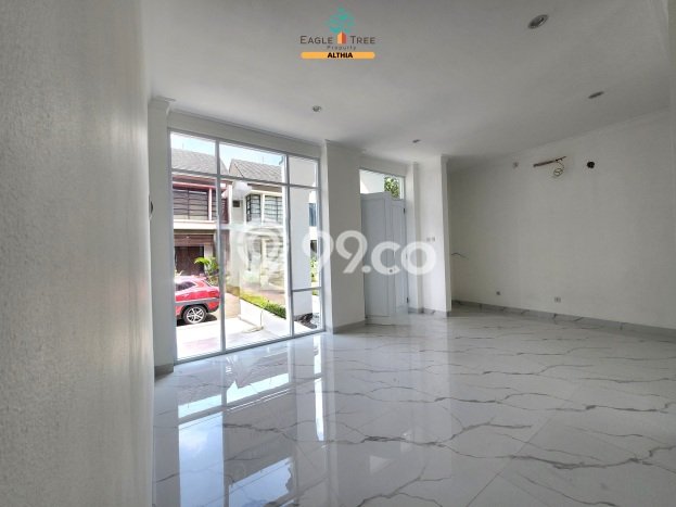 Rumah Elit LB 220m2 Siap Huni Desain Elegan di Bintaro, Tangerang Selatan Rumah Elit LB 220m2 Siap Huni Desain Elegan di Bintaro, Tangerang Selatan