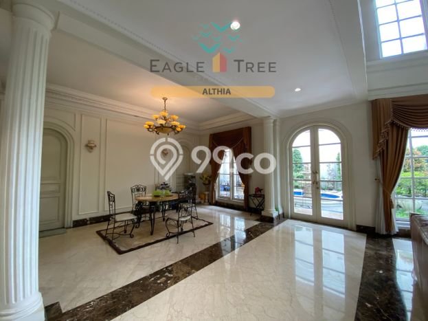 Dijual Rumah Luas Elegan Dengan View Cantik di Pondok Indah, Jakarta Selatan Dijual Rumah Luas Elegan Dengan View Cantik di Pondok Indah, Jakarta Selatan