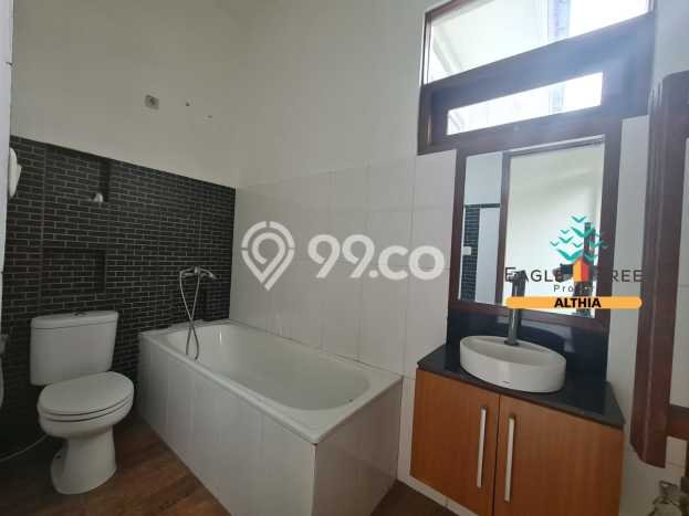 Rumah Minimalis 4 Kamar LT 72m2 di Graha Raya Rumah Minimalis 4 Kamar LT 72m2 di Graha Raya