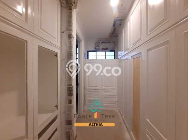 Dijual Rumah Hook 3 Lantai Design American Classic di Bintaro Dijual Rumah Hook 3 Lantai Design American Classic di Bintaro