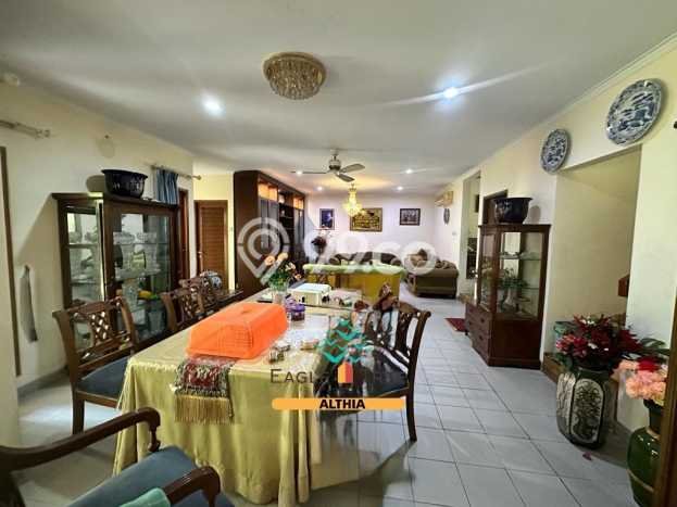 Hunian Elit LB 400m2 Siap Pakai Desain Elegan di Bintaro, Tangerang Selatan Hunian Elit LB 400m2 Siap Pakai Desain Elegan di Bintaro, Tangerang Selatan