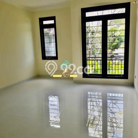 Rumah Minimalis Modern 2 Lantai Siap Huni di Bintaro Sektor 9 Rumah Minimalis Modern 2 Lantai Siap Huni di Bintaro Sektor 9