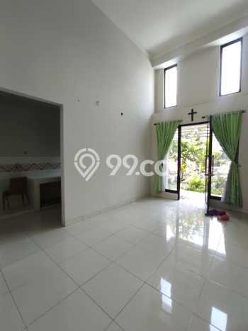 Rumah Cantik Full Renovasi Ada Lebih Tanah Belakang di Graha Raya Rumah Cantik Full Renovasi Ada Lebih Tanah Belakang di Graha Raya