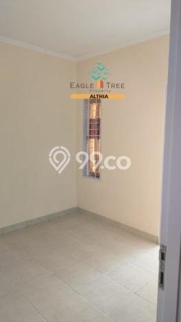 Rumah Luas Tanah 135m² di Graha Raya, Tangerang - Lokasi Strategis Rumah Luas Tanah 135m² di Graha Raya, Tangerang - Lokasi Strategis