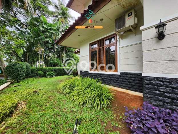 Hunian Elit LB 456m2 Siap Huni Desain Elegan di Bintaro, Tangerang Selatan Hunian Elit LB 456m2 Siap Huni Desain Elegan di Bintaro, Tangerang Selatan