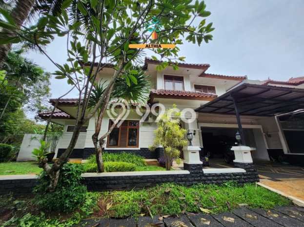 Hunian Elit LB 456m2 Siap Huni Desain Elegan di Bintaro, Tangerang Selatan Hunian Elit LB 456m2 Siap Huni Desain Elegan di Bintaro, Tangerang Selatan