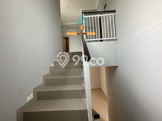 DIJUAL CEPAT! Rumah BSD City, Tangerang, Luas 142m² Bangunan 185m² DIJUAL CEPAT! Rumah BSD City, Tangerang, Luas 142m² Bangunan 185m²