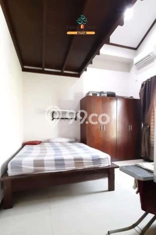 Rumah Elit Modern Tanpa Renovasi di Bintaro Jakarta Selatan Rumah Elit Modern Tanpa Renovasi di Bintaro Jakarta Selatan