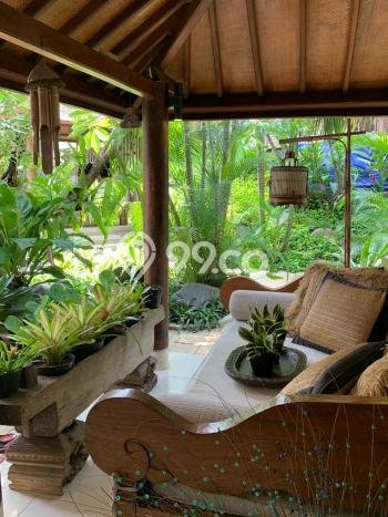Jual Rumah Luas Megah Dengan View Eksklusif di Bintaro, Jakarta Selatan Jual Rumah Luas Megah Dengan View Eksklusif di Bintaro, Jakarta Selatan
