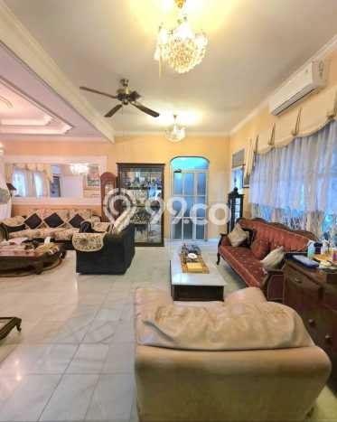 Siap Huni Hunian Elit 5 Kamar di Kebayoran Lama Dekat ke Mana Saja Siap Huni Hunian Elit 5 Kamar di Kebayoran Lama Dekat ke Mana Saja