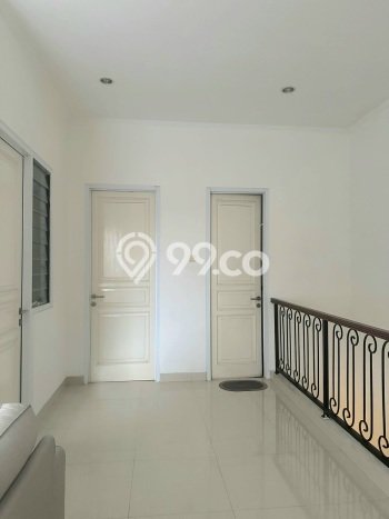 Jual Rumah Bagus Siap Huni LB 130m2 di Serpong, Tangerang Selatan Jual Rumah Bagus Siap Huni LB 130m2 di Serpong, Tangerang Selatan