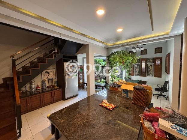 For Sale! Luxury House LT 500m2 Desain Elegan di Bintaro For Sale! Luxury House LT 500m2 Desain Elegan di Bintaro