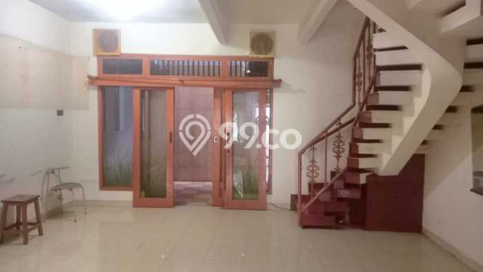 For Sale Hunian Rumah Nyaman 3 Kamar di Bintaro, Tangerang Selatan For Sale Hunian Rumah Nyaman 3 Kamar di Bintaro, Tangerang Selatan