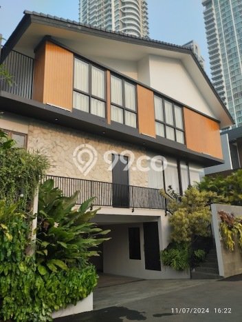 Hunian Mewah LB 214m2 Siap Huni Desain Elegan di Kemang, Jakarta Selatan Hunian Mewah LB 214m2 Siap Huni Desain Elegan di Kemang, Jakarta Selatan