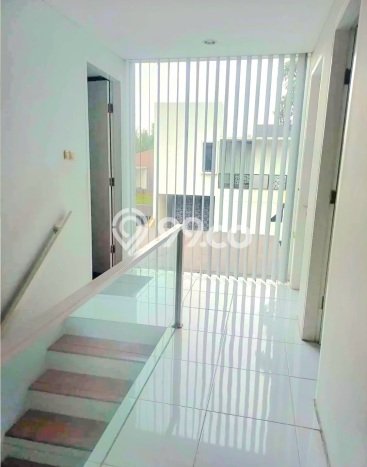 For Sale! Luxury House LT 189m2 Desain Elegan di Veteran For Sale! Luxury House LT 189m2 Desain Elegan di Veteran