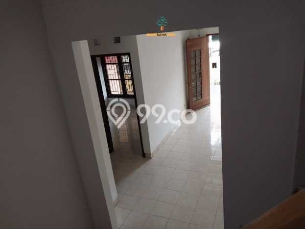 Rumah 3 KT 1 KM View Gunung di Graha Raya, Tangerang Selatan Rumah 3 KT 1 KM View Gunung di Graha Raya, Tangerang Selatan