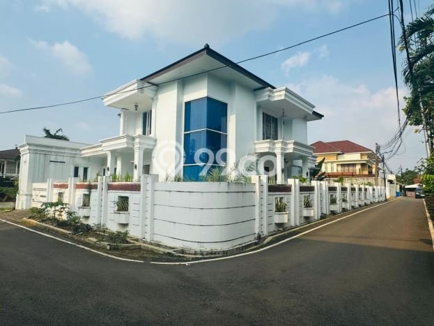 For Sale! Premium House LT 920m2 Desain Elegan di Bambu Apus For Sale! Premium House LT 920m2 Desain Elegan di Bambu Apus