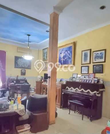 Siap Huni Hunian Elit 5 Kamar di Kebayoran Lama Dekat ke Mana Saja Siap Huni Hunian Elit 5 Kamar di Kebayoran Lama Dekat ke Mana Saja