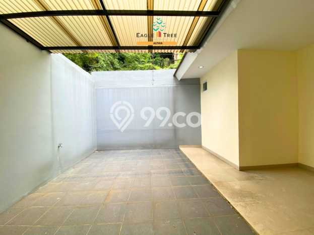 HOT PROPERTY! Rumah Strategis area BSD, Luas 165m² LB 130m² HOT PROPERTY! Rumah Strategis area BSD, Luas 165m² LB 130m²