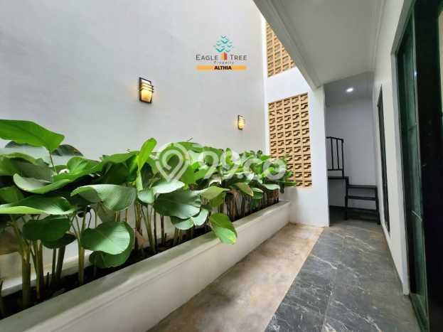 Rumah Mewah LB 350m2 Siap Pakai Desain Elegan di Bintaro, Tangerang Selatan Rumah Mewah LB 350m2 Siap Pakai Desain Elegan di Bintaro, Tangerang Selatan