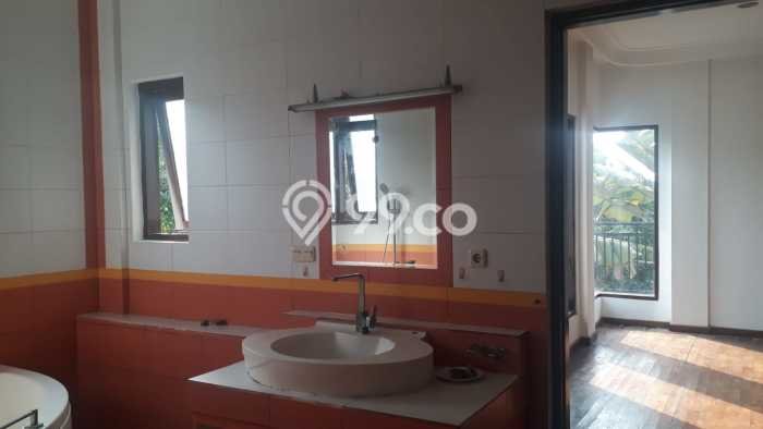 Dijual Rumah Mewah Megah Dengan View Cantik di BSD, Tangerang Dijual Rumah Mewah Megah Dengan View Cantik di BSD, Tangerang